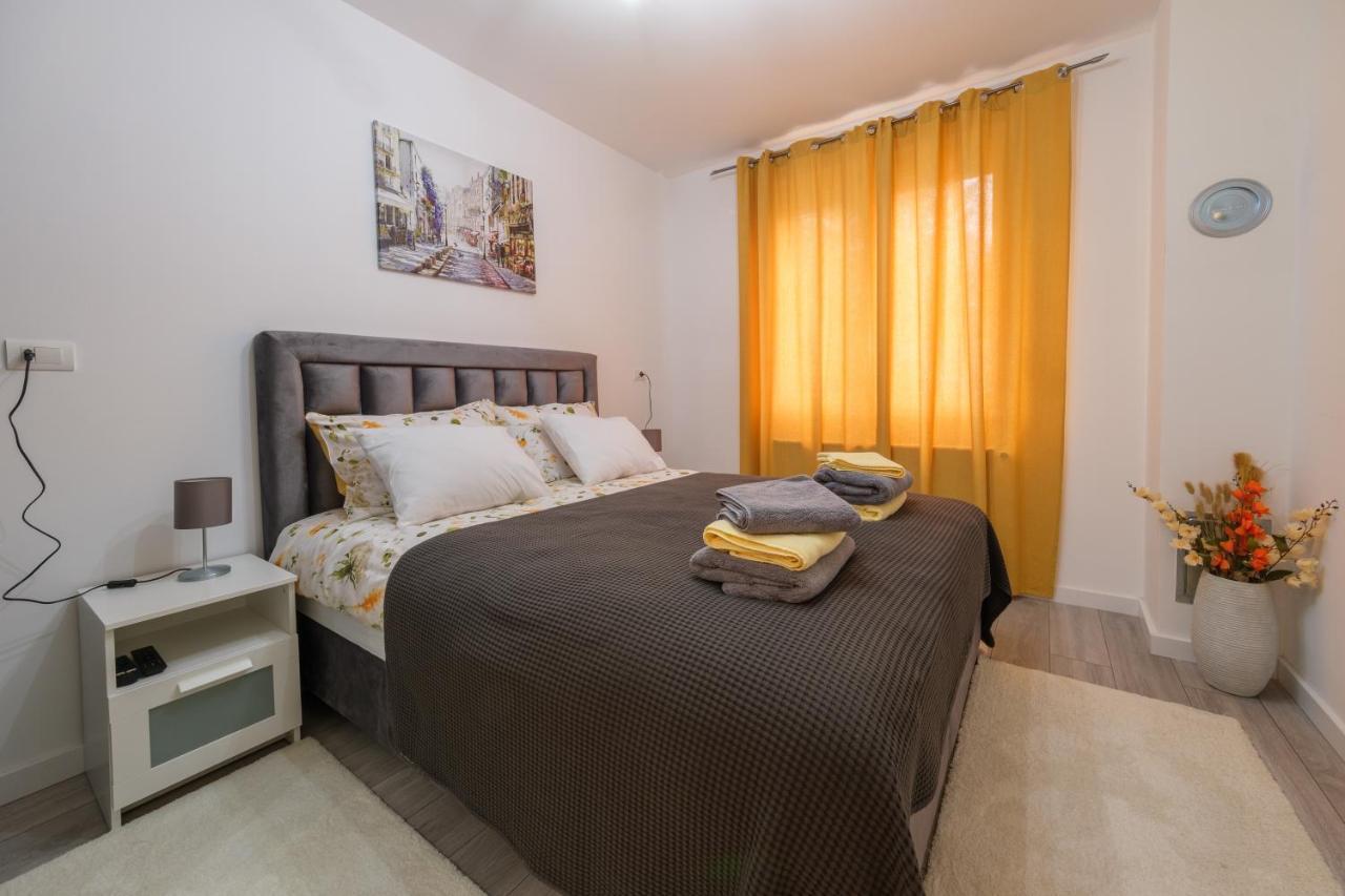 Apartment Aida Sarajevo Bagian luar foto